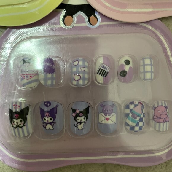 Sanrio Press-On Nails Bundle | 3 Sets, Short Square, Brand New - Picture 4 of 4